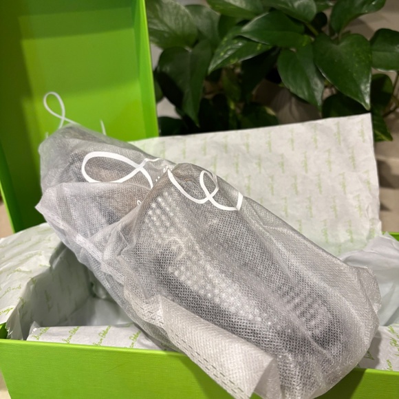 Sam Edelman Loraine Glitz Black Loafer - Picture 7 of 13